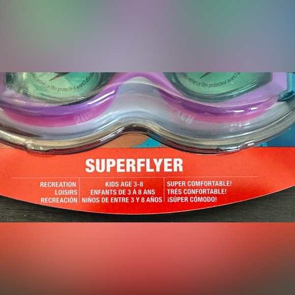 ✨NWT✨ Speedo Superflyer Goggles- Ages 3-8 - Picture 2 of 5